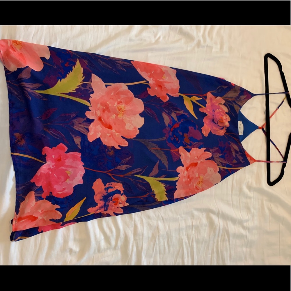 Floral mini with razor back